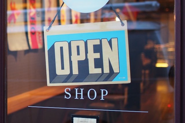 store keeper jobs in Dubai